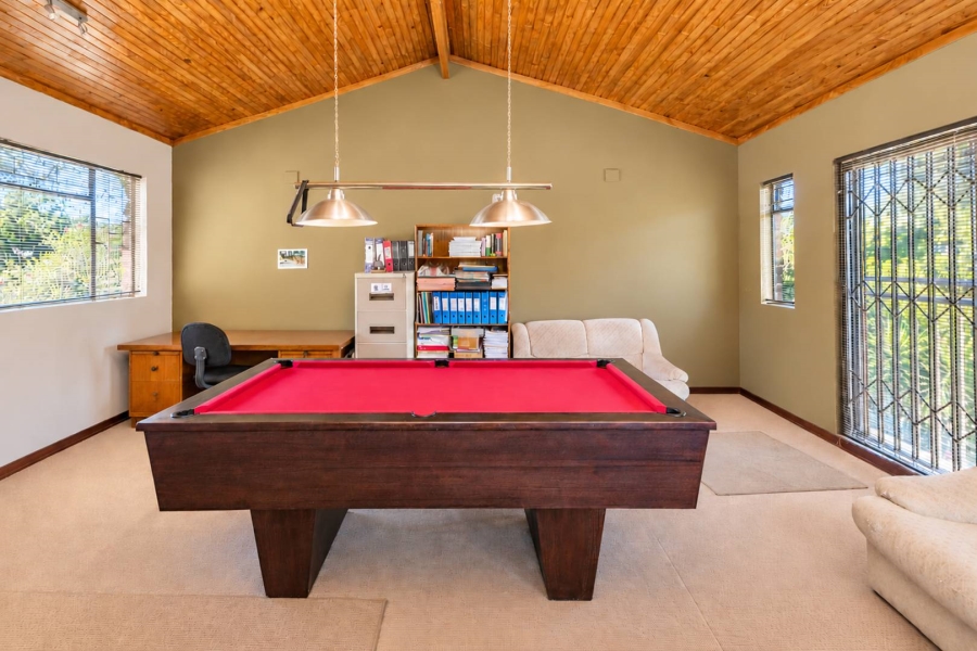 5 Bedroom Property for Sale in Schoemansville North West